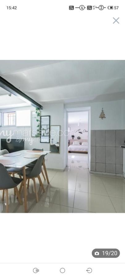 Villa 3 Appartements Entiers Avec Piscine Et Jaccuzi Et Parking Marsylia Zewnętrze zdjęcie