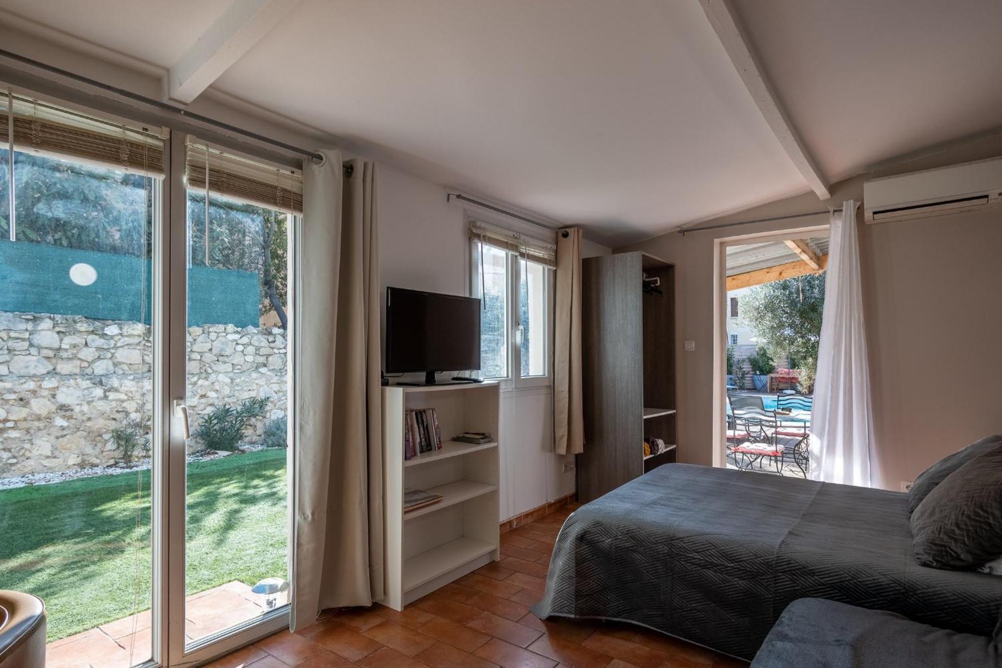 Villa 3 Appartements Entiers Avec Piscine Et Jaccuzi Et Parking Marsylia Zewnętrze zdjęcie